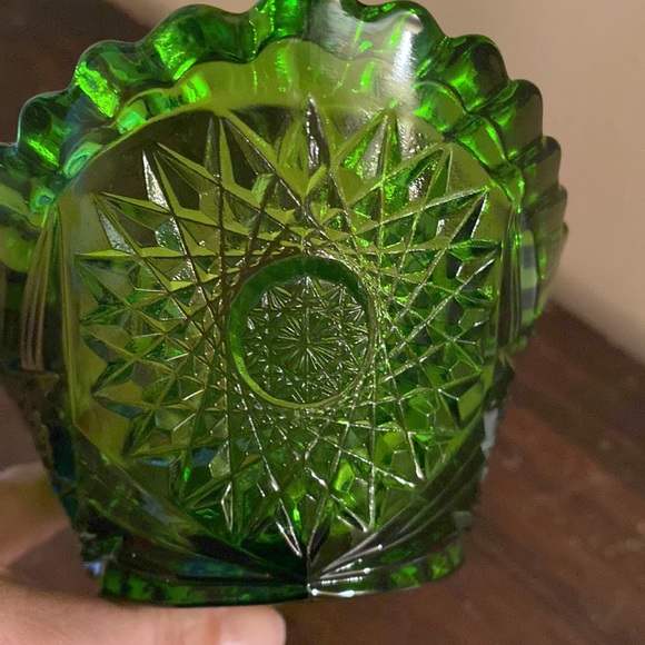Glass Hobstar Emerald Green Oval Bowl Smith type pattern - Picture 5 of 6